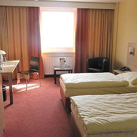 Hotell Opal 2*